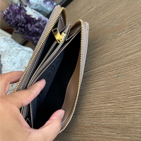 Saint Laurent Cassandra Leather Zip Around Wallet - Picture 15 of 15